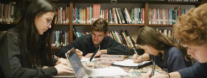 STM-Students-Studying-in-Library-2023.webp.jpg